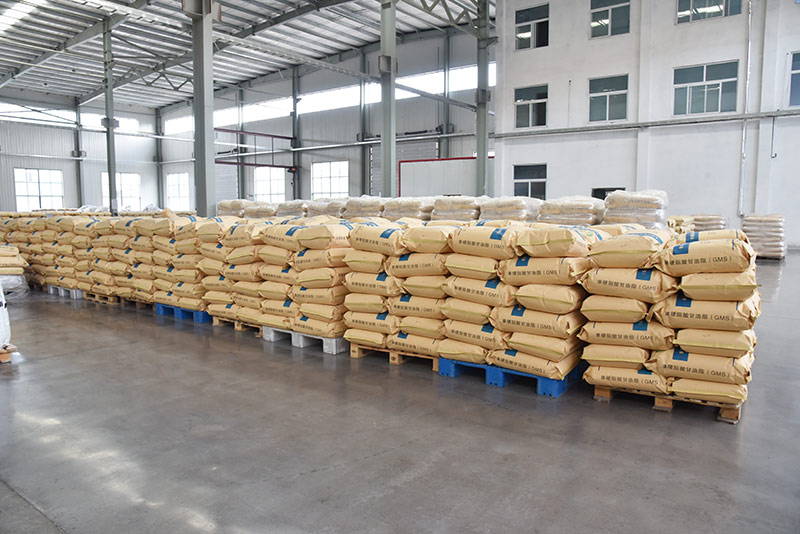 倉(cāng)庫(kù)待發(fā)